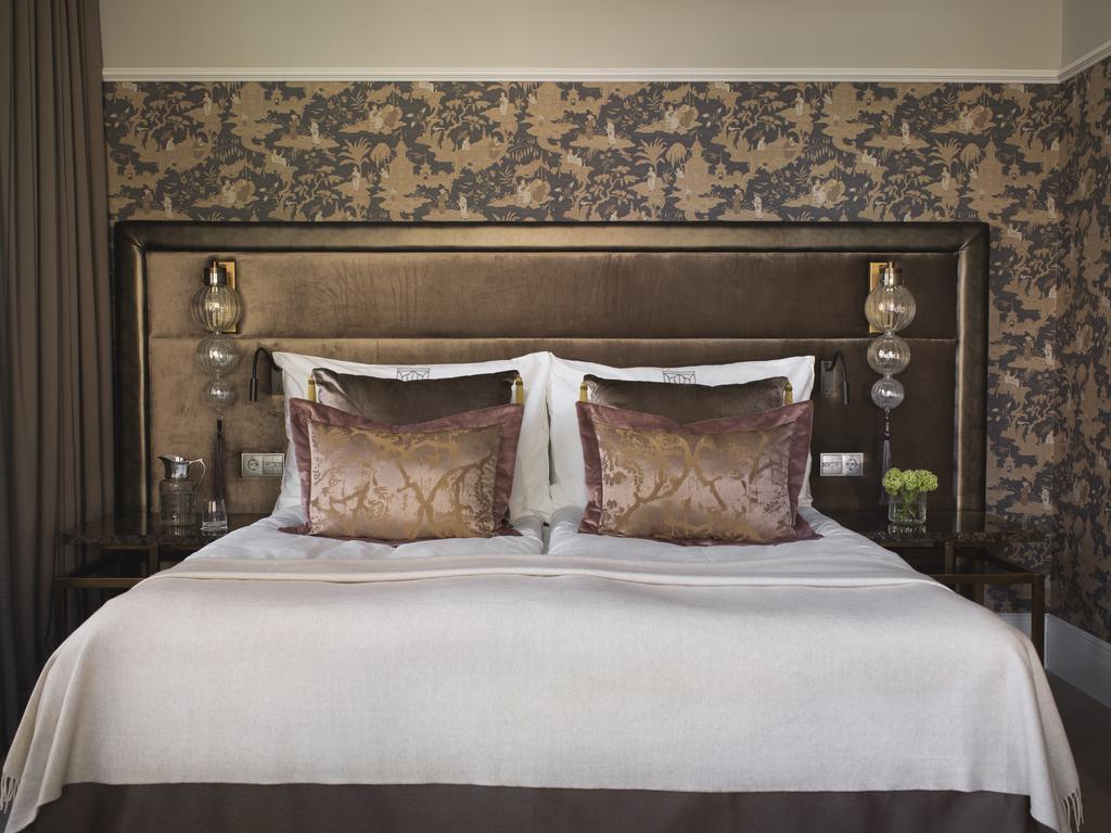 Britannia Hotel 5*